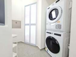 Aquarius By The Park (D16), Condominium #577195261